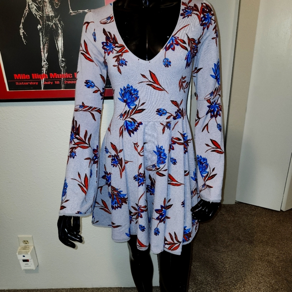 Kimchi Blue Dress M